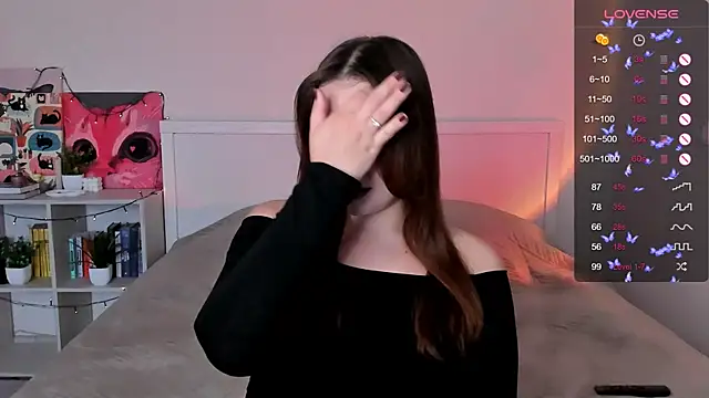 LittleKiitten online show from October 9, 1:04 pm