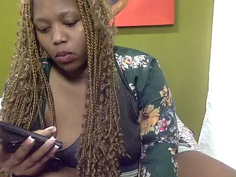 GoldenPussyXOXO online show from October 23, 3:34 am