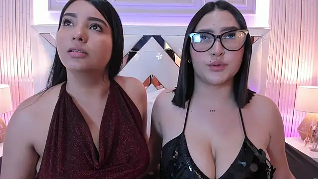 madeleine2112 online show from December 14, 12:38 am