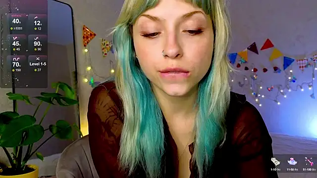 Snapshot of lavenderluxe chatting on October 10, 3:06 pm lavenderluxe online show from October 10, 3:06 pm