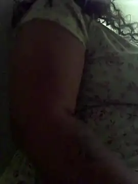 Snapshot of KittyKayla chatting on October 11, 5:23 am KittyKayla online show from October 11, 5:23 am