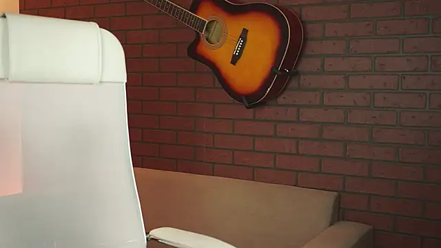 EllieCutes online show from October 21, 9:57 am