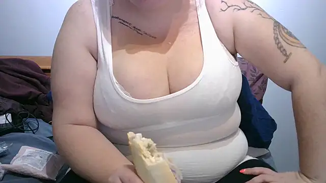 busty-bella1 online show from September 27, 12:56 pm