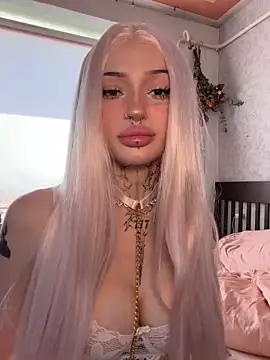 madelinexx online show from June 22, 10:12 am