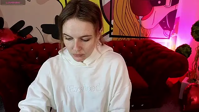 MaribelRiverr  online show from March 27, 6:26 am