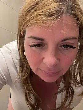 Lombada online show from March 31, 8:31 pm