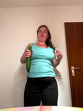 Snapshot of Lombada chatting on September 14, 9:23 pm Lombada online show from September 14, 9:23 pm