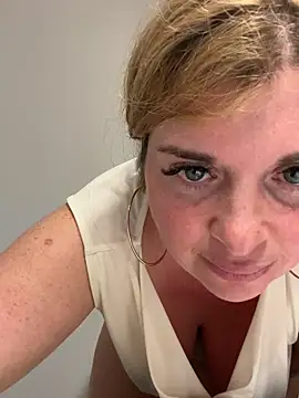 Lombada online show from March 14, 8:32 pm