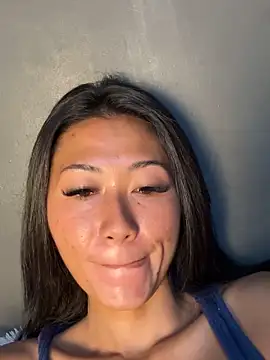 thai-dreamgirl online show from October 25, 11:44 pm