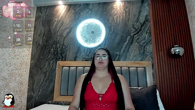 Snapshot of BellaPeers_ chatting on September 15, 11:51 am BellaPeers online show from September 15, 11:51 am