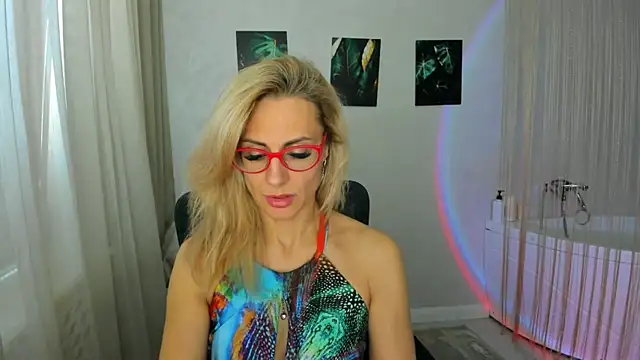 MuseOfStage online show from March 11, 11:36 am