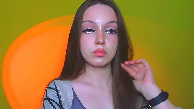 miss merciless  online show from April 7, 11:45 am