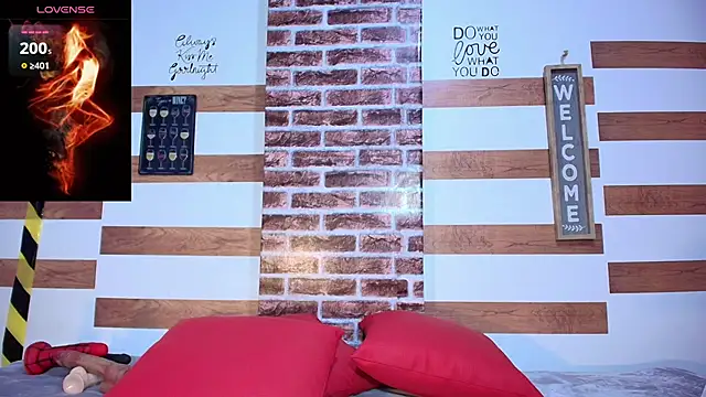 sofia fer online show from October 3, 2:49 am