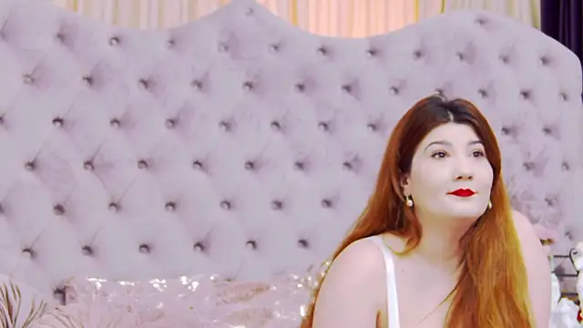 PenelopeLynnx online show from March 30, 10:37 am