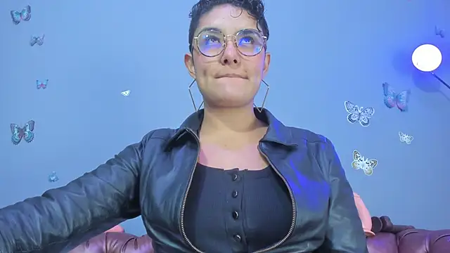 Kaira mosse online show from January 13, 11:47 am