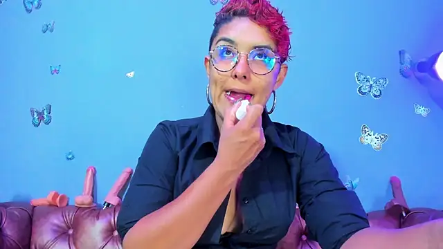 Kaira mosse online show from March 26, 12:18 pm