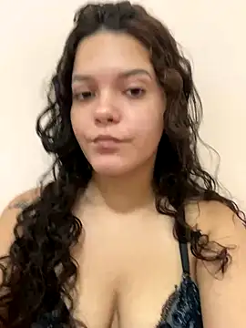 BranquinhaRj177 online show from December 15, 12:49 am