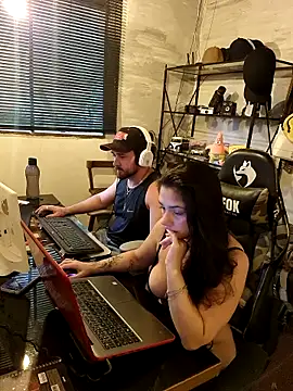 Hey-Hot online show from March 17, 8:24 pm