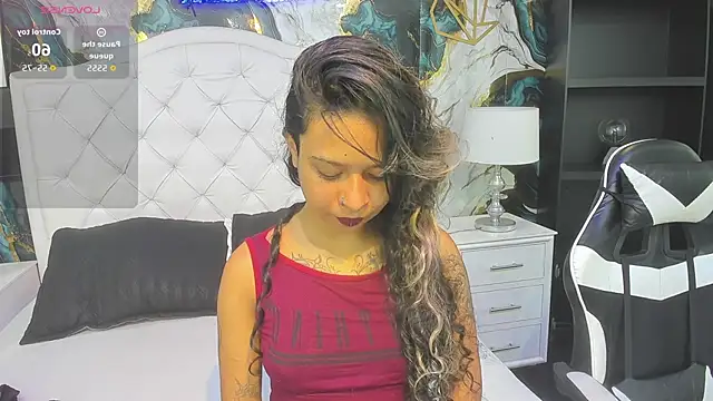 rave connor online show from February 9, 7:05 pm