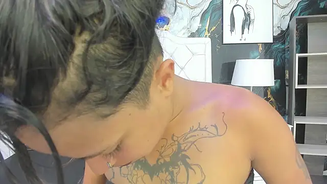 rave connor online show from November 19, 7:03 pm