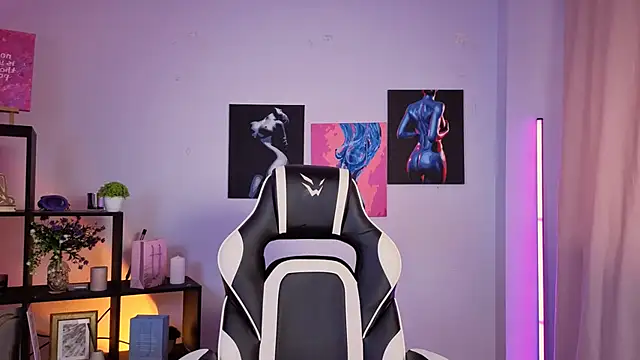 MelissaLovely  online show from February 7, 8:29 am