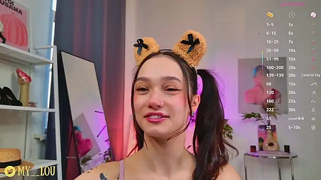 MyLou  online show from April 1, 4:04 pm