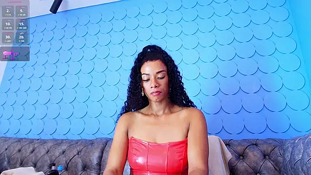 Snapshot of sashamonroe__ chatting on September 9, 1:33 pm sashamonroe online show from September 9, 1:33 pm