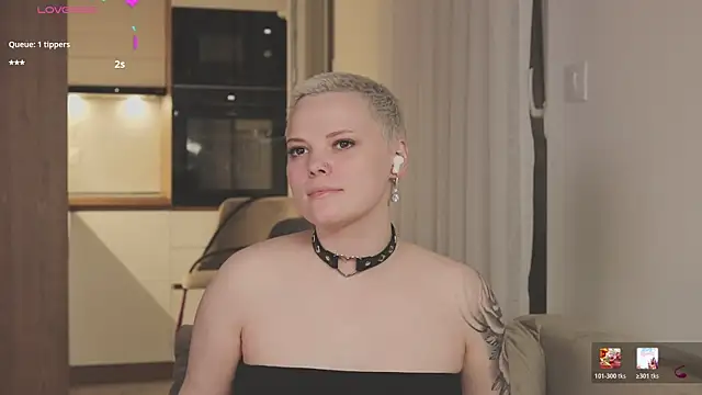 LikaBerry1 online show from April 2, 7:55 pm