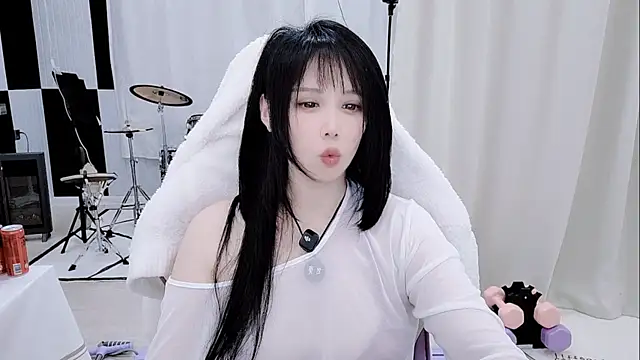 Vaness-a online show from April 22, 10:51 pm
