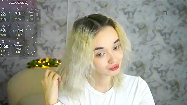 Ashley S online show from April 1, 10:18 pm