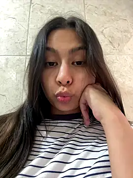 Im sophia1 online show from October 30, 7:48 pm