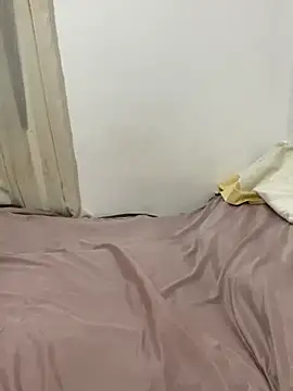 Jecy bee online show from October 25, 8:37 pm