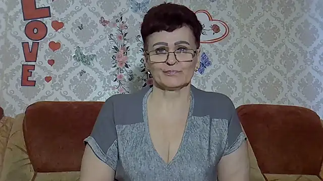 PaulaGolden online show from June 16, 5:03 pm