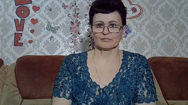 PaulaGolden online show from March 23, 12:11 pm