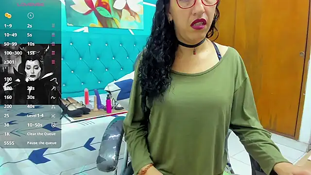 sabrina dupont online show from October 29, 1:15 pm