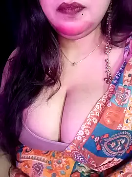 Suhanakhan00 online show from March 24, 6:24 pm