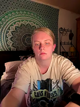 VixenMistressAli online show from December 19, 8:56 pm