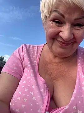 Laura Millf online show from June 7, 2:24 pm