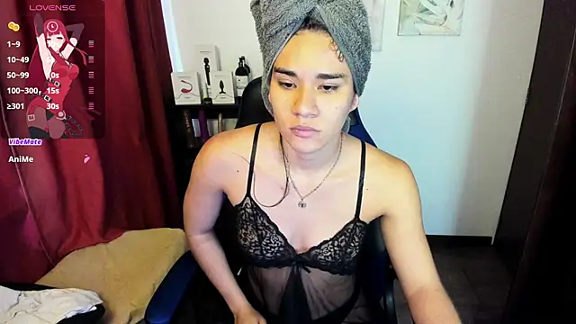 Snapshot of natasha777_v chatting on September 22, 8:51 pm natasha777 v online show from September 22, 8:51 pm