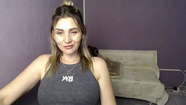  sexy lady online show from September 15, 12:13 pm