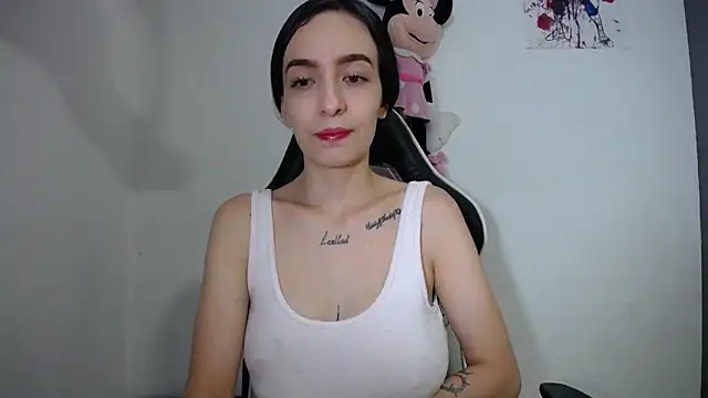 Snapshot of bulma_milk chatting on October 1, 5:01 am bulma milk online show from October 1, 5:01 am