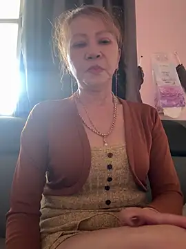 Baby-sexysweet69 online show from September 24, 1:59 am