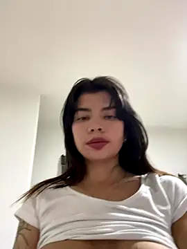 Snapshot of adop_me__ chatting on October 6, 10:47 pm adop me online show from October 6, 10:47 pm