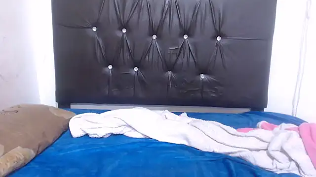 BigbootyNickyx online show from September 15, 8:16 pm