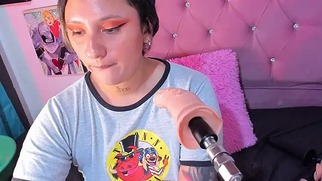 Mila nixon02 online show from September 29, 5:51 pm