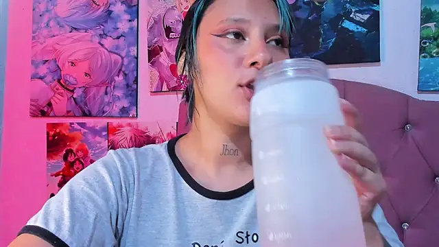 Mila nixon02 online show from July 10, 5:13 pm