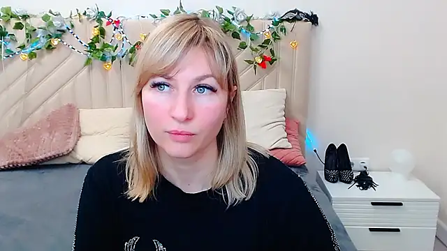 Incredible Ariela online show from March 17, 5:06 pm