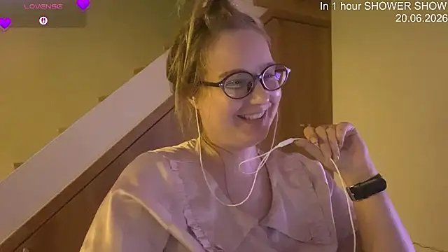 JacyWinslat online show from June 20, 3:04 pm