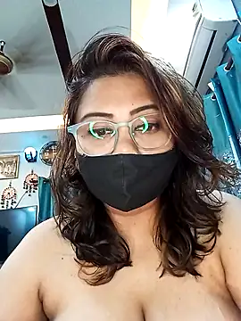 Snapshot of Cute-mona chatting on September 16, 9:34 pm Cute-mona online show from September 16, 9:34 pm