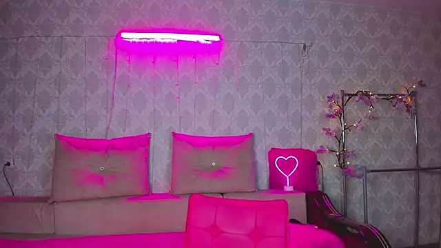 Megan Black Moon online show from December 2, 4:25 am